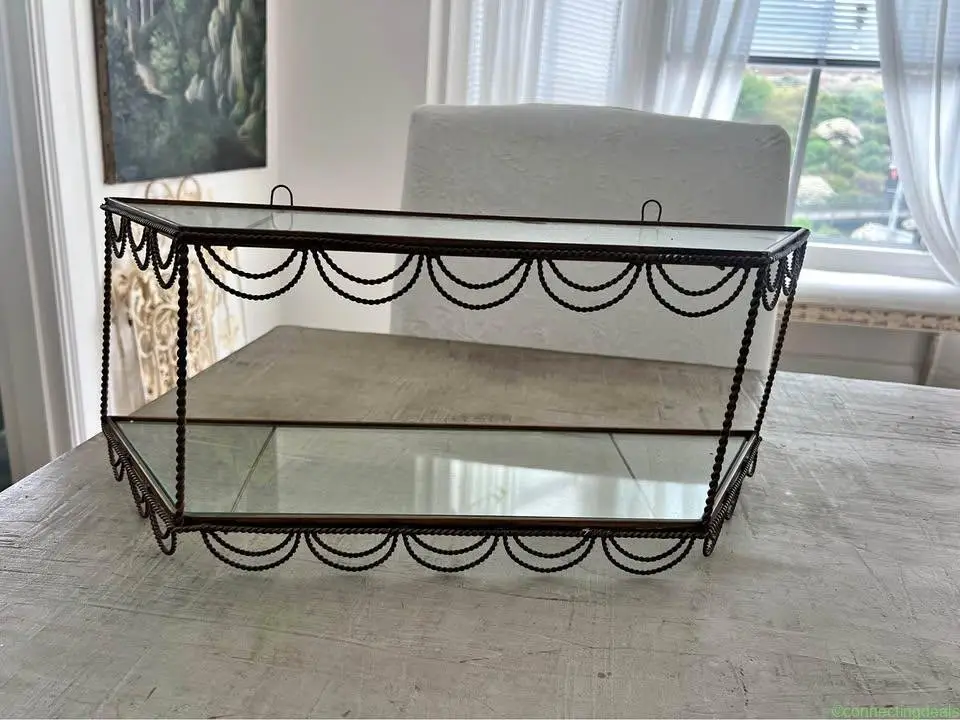 Shelf
