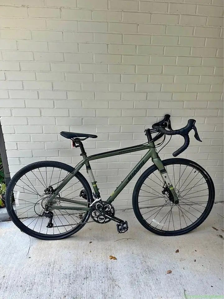 Jamis Renegade Explore Gravel Bike