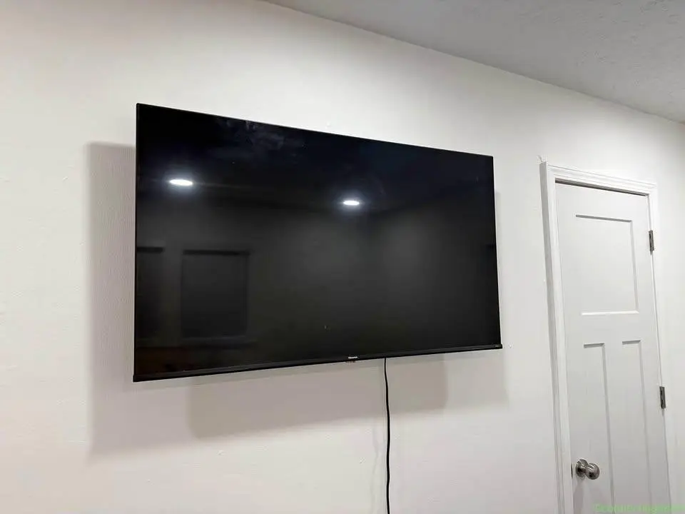 Hisense Smart TV 55 in