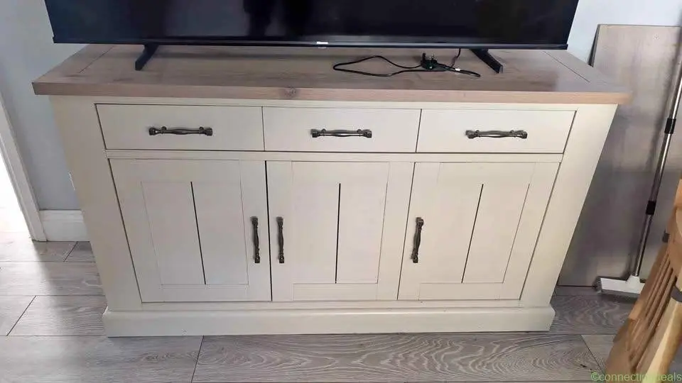 Sideboard