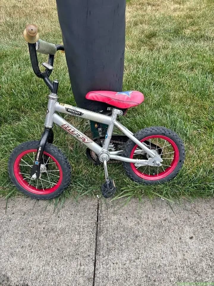 Huffy Rockit Kids Bike