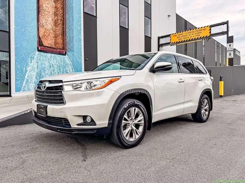 2014 Toyota Highlander LE AWD