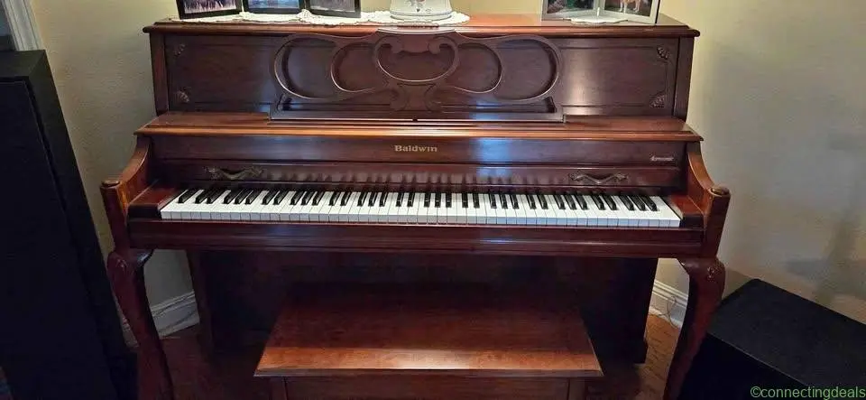 Piano - Image 1