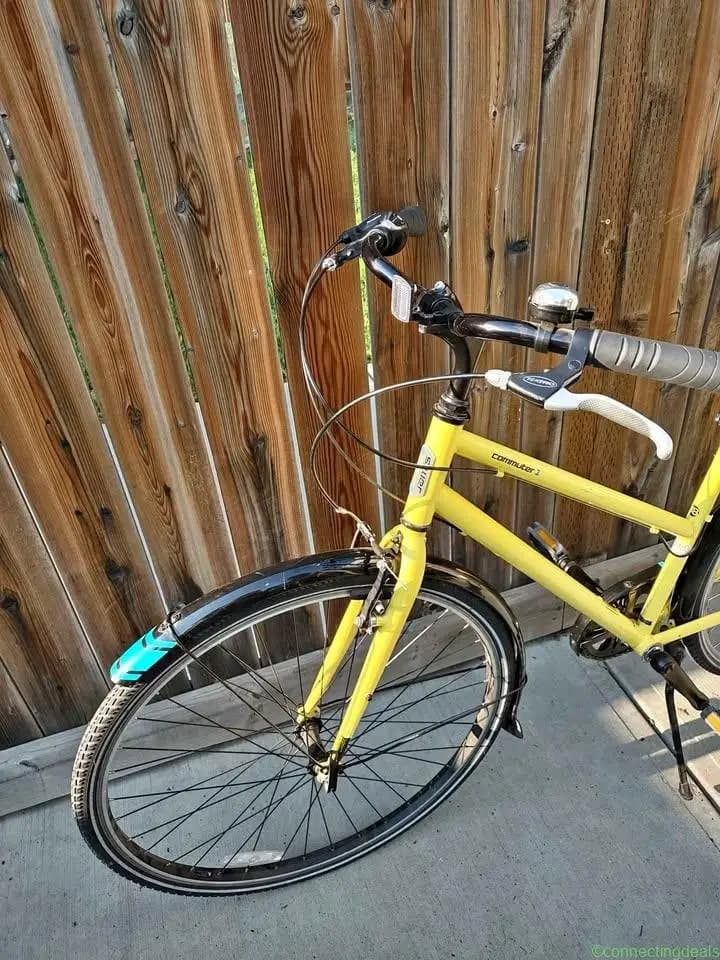 Jamis Commuter 1 Bicycle