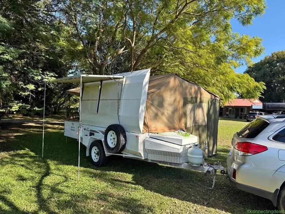 Trek King Bwana camper
