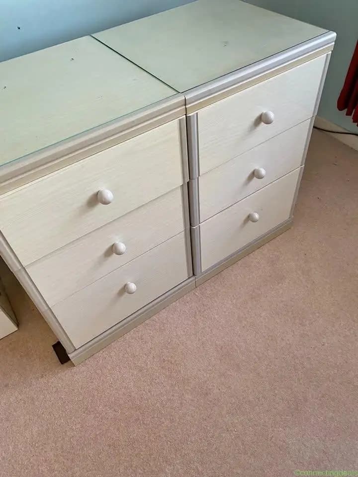 bedside units plus other unit FREE