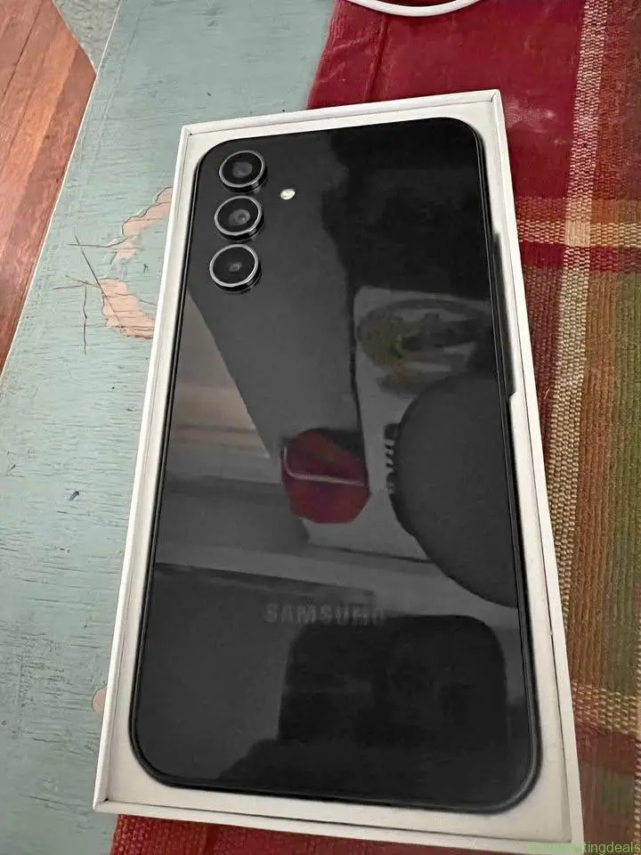 samsung galaxy A 54 brand new cricket
