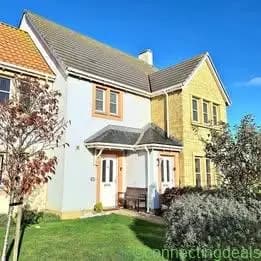 2 beds 1 bathroom – Flat