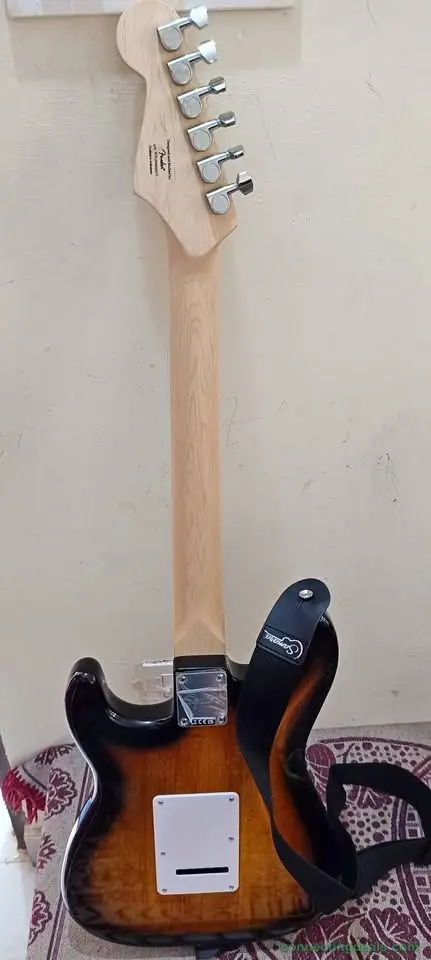 Electric guitar