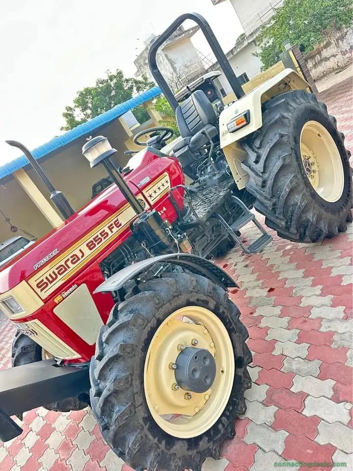 Swaraj 855