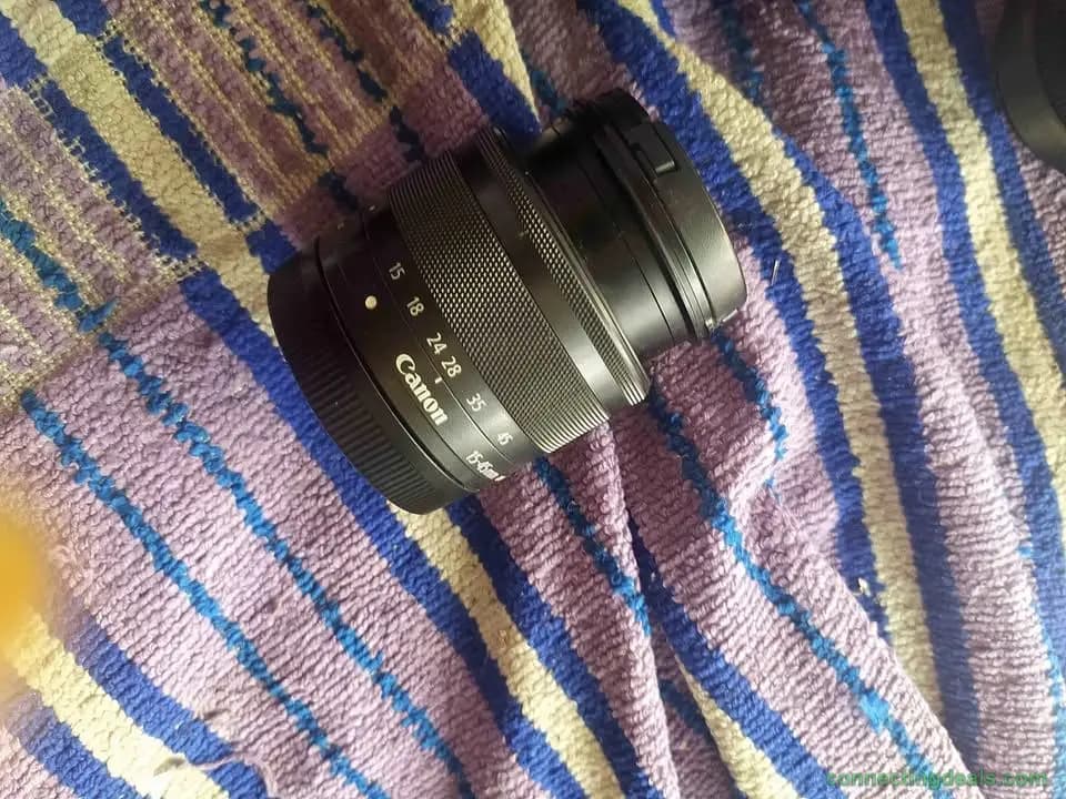 Canon cemara m50 with 3 lens