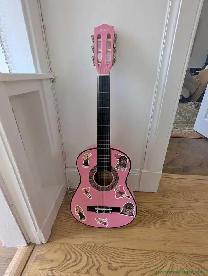 Kid's Guitar - Image 1