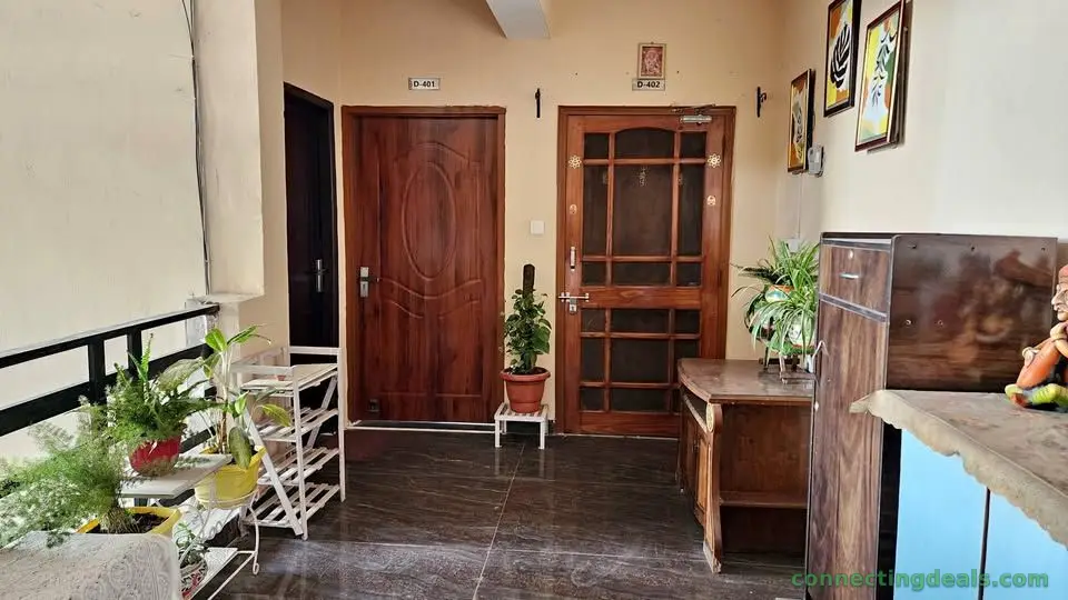 3 Beds 3 Baths Apartment