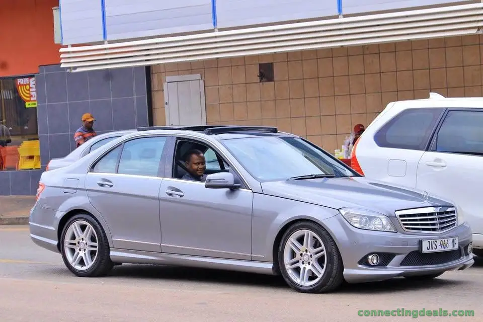 Mercedes Benz C300