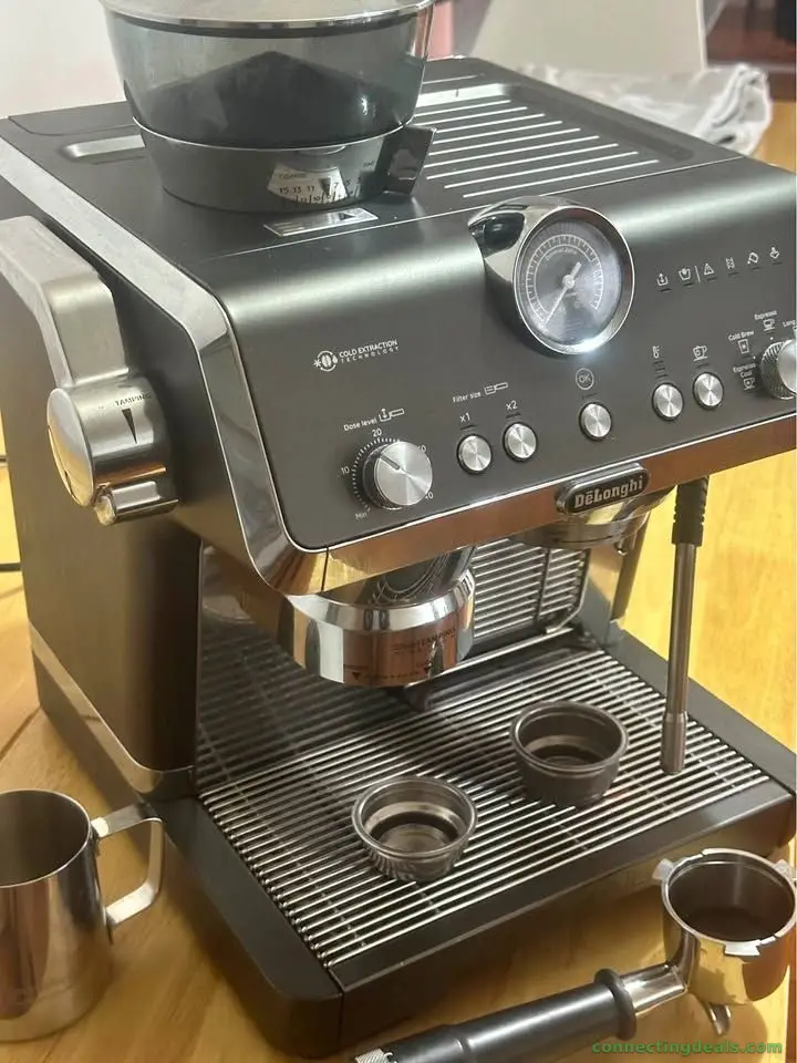 Delonghi La Specialista opera coffee machine