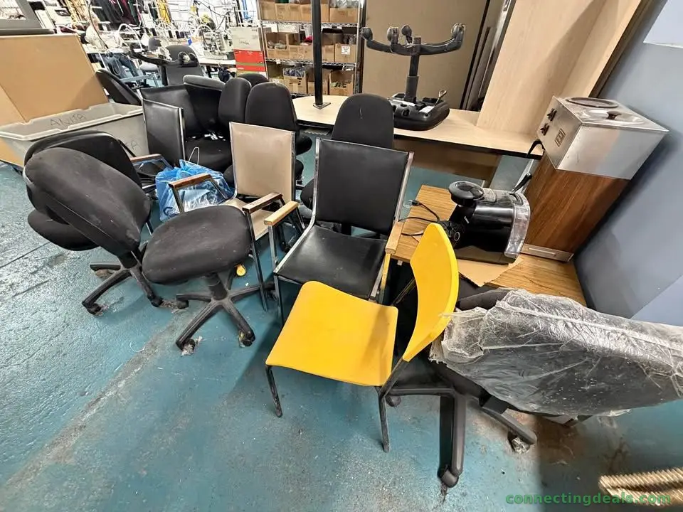 FREE OFFICE FURNITURE – DESKS, CHAIRS & MORE