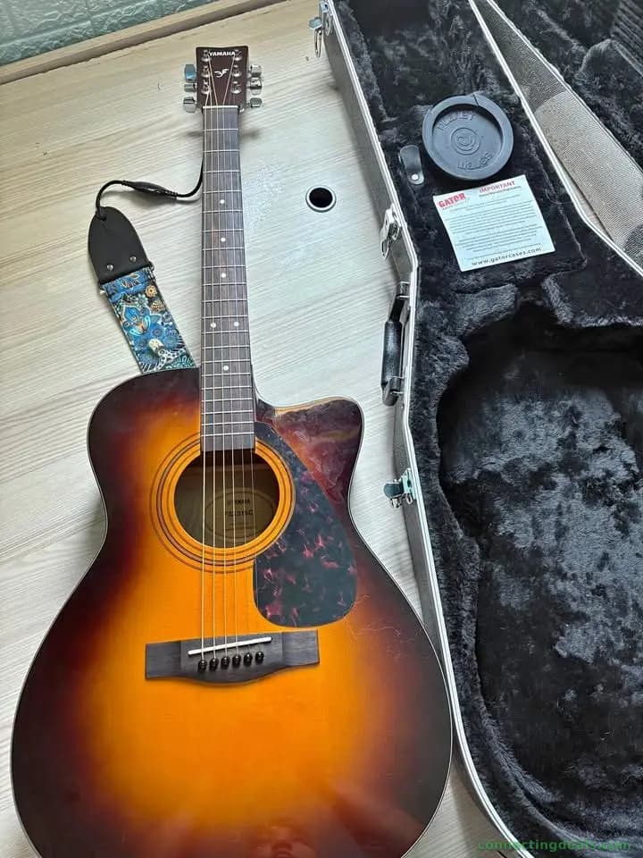 Marketplace – Yamaha Guitar and Gator Hardcase
