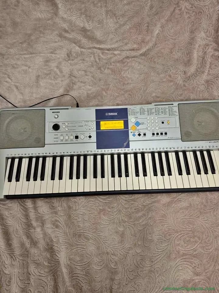 Синтезатор Yamaha psr e 323