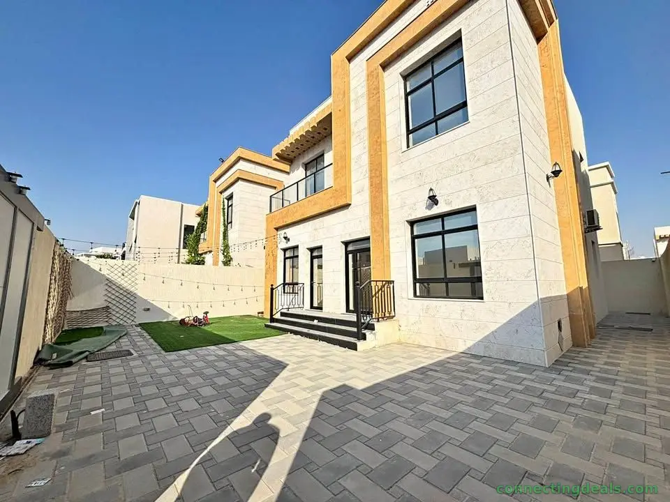 فيلا للايجار مع حوش