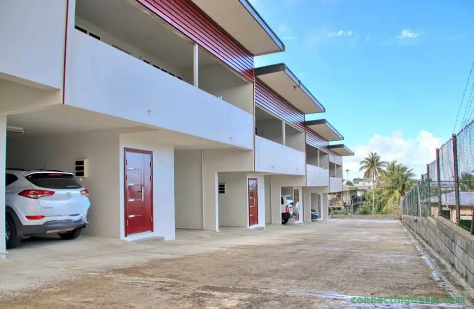 PREMIUM TOWNHOUSE APARTMENT