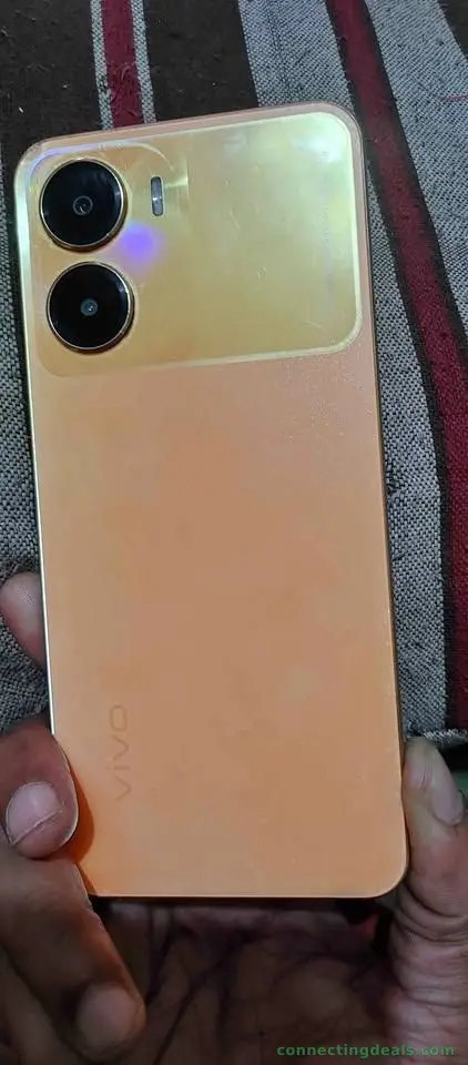 Vivo y56 5G new orignal condtion only mobile