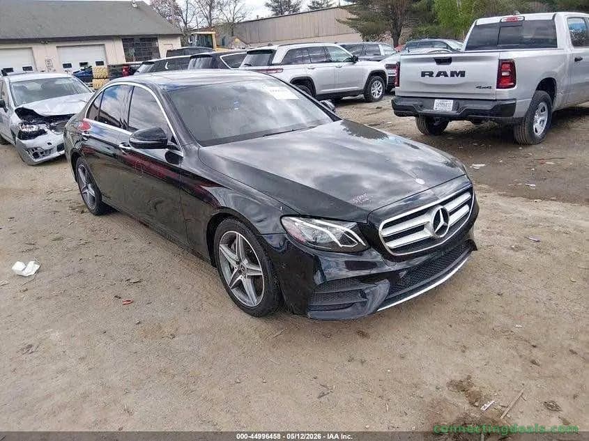 MERCEDES-BENZ E300