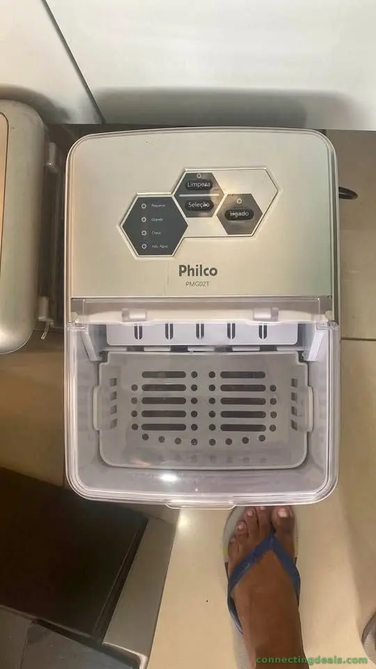 Máquina de Gelo Philco PMG02T 22kg