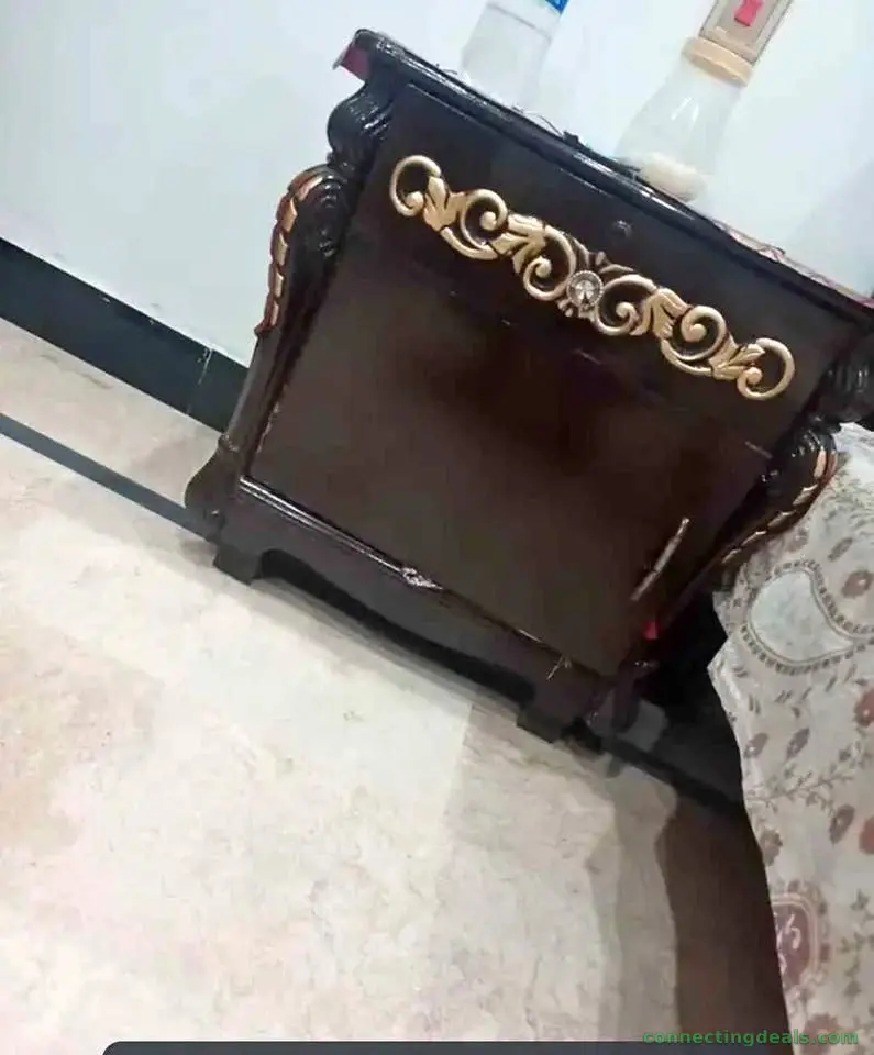 King size bed