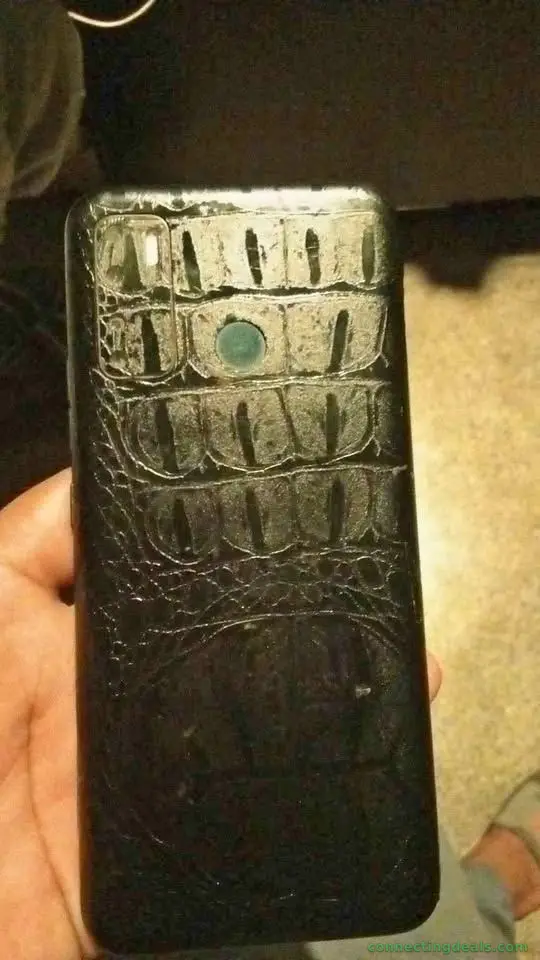 Tecno ka phone ha 4gb 64gb Sirf panel Chang hona
