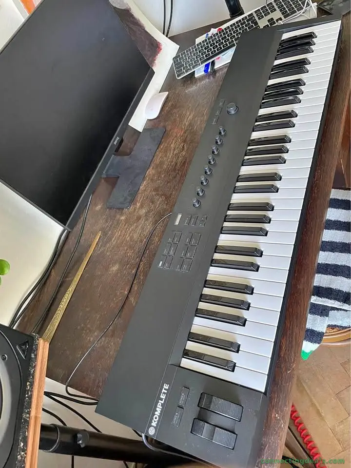 Native Instruments Komplete Kontrol A61