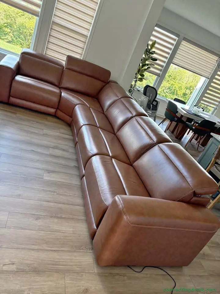 Sofa (reclinable) like new, 100% leather
