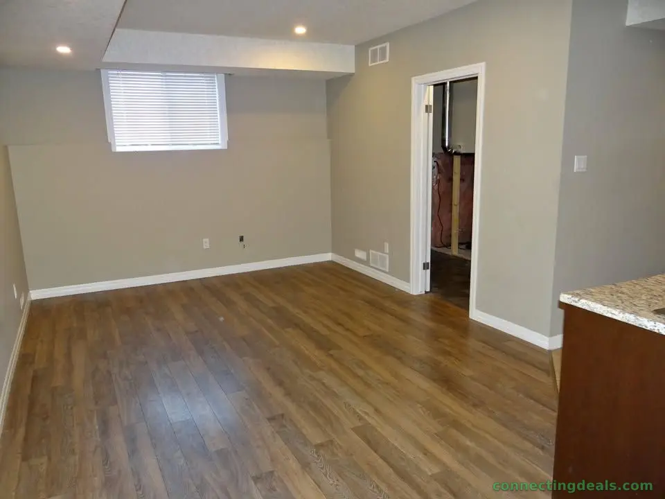 2 Beds 1 Bath Apartment