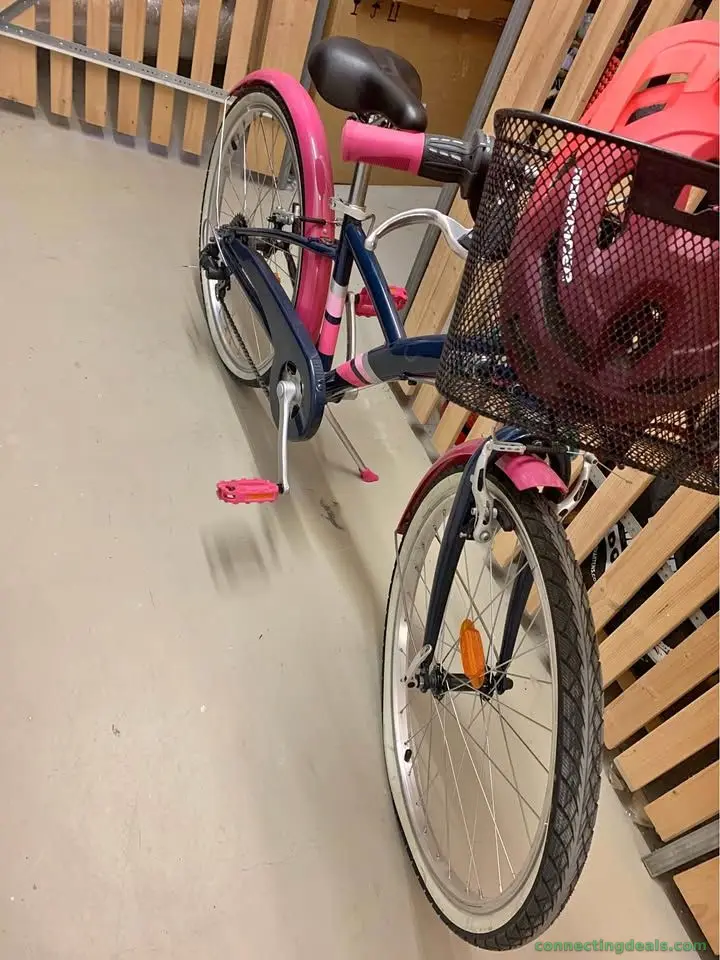Bicycle with helmet