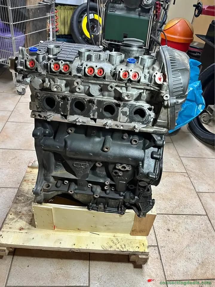 PŘIDŘENÝ MOTOR AUDI A4 B8 - Americká verze