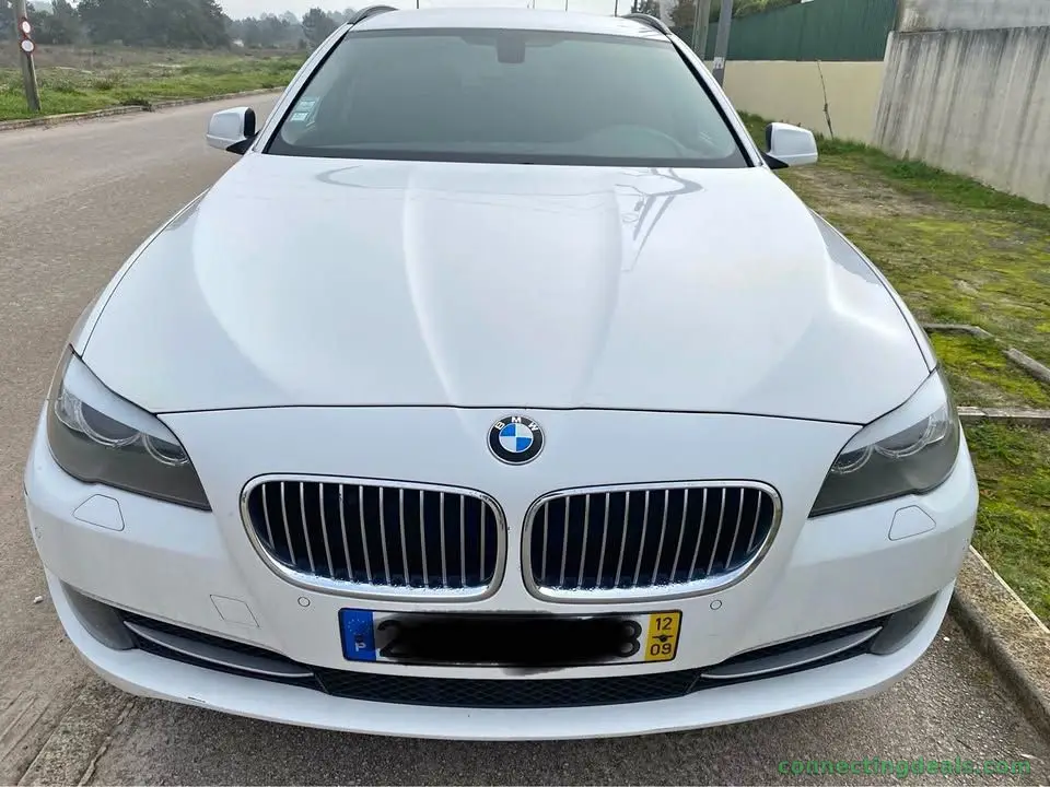 Bmw 520d touring automática 2012 - Image 1