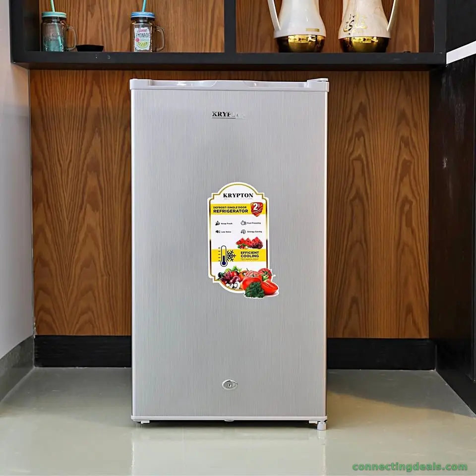 100 Liter mini fridge , in excellcondition