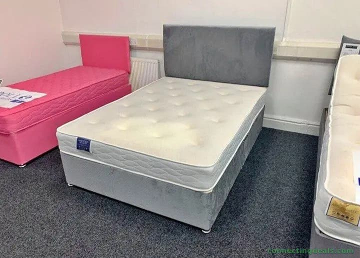 Double Bed (4ft) with Mattress