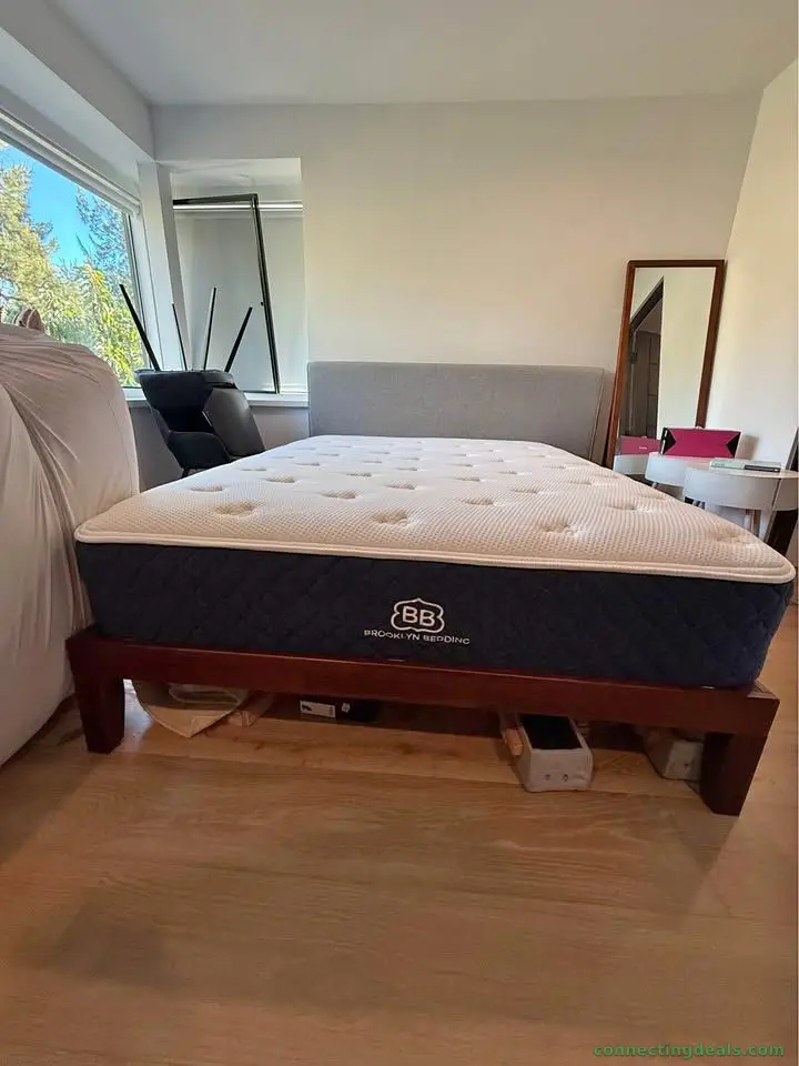Luxury Queen Mattress — Used Queen Signature