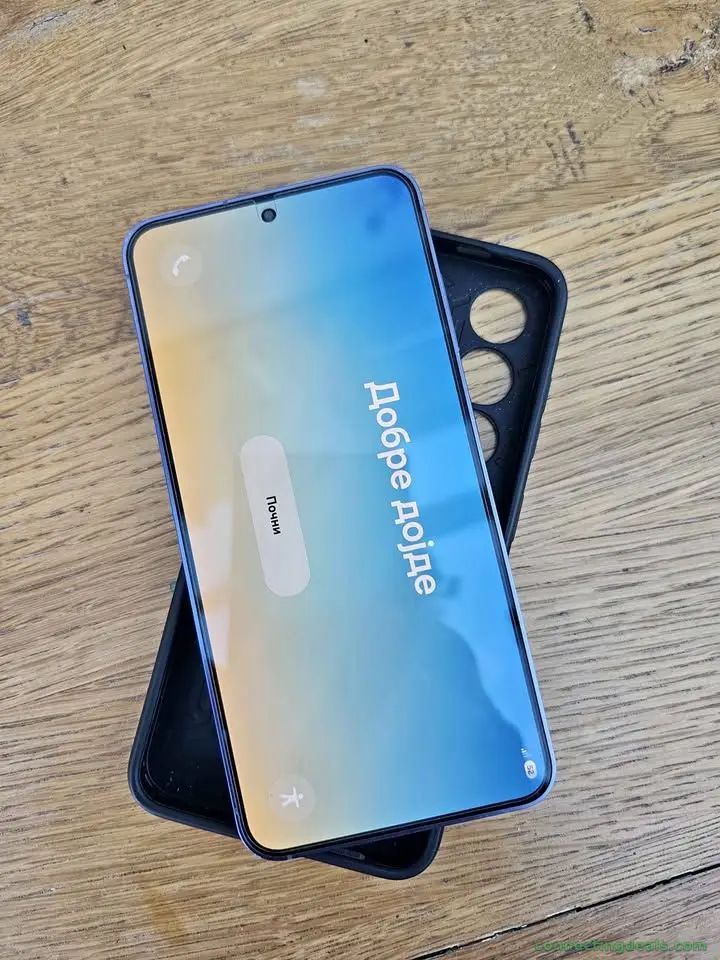 S24 Samsung smart phone