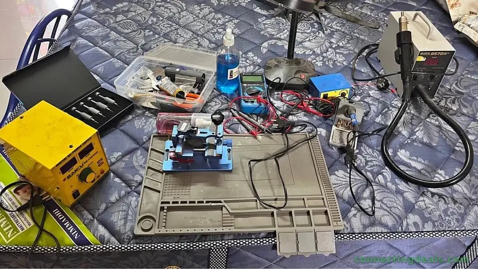 Phone repair kits and tables sales