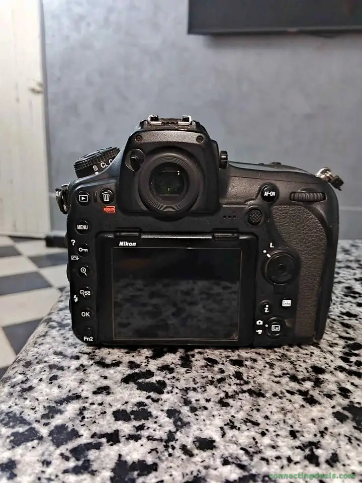 Nikon 850