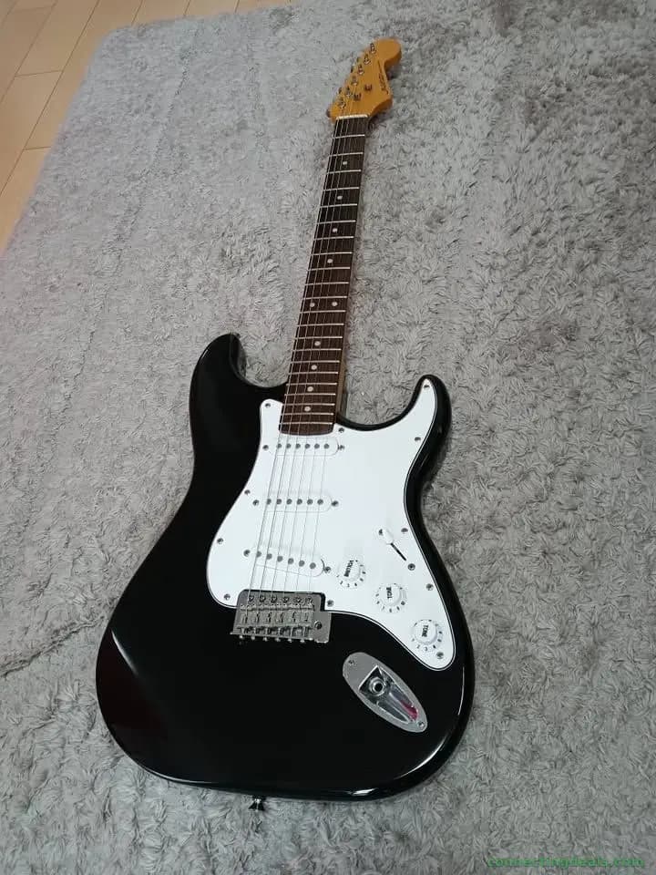 Made in Japan Strat Type Guitar