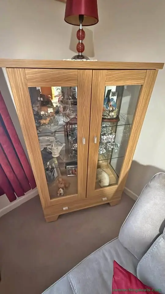 Display Cabinet