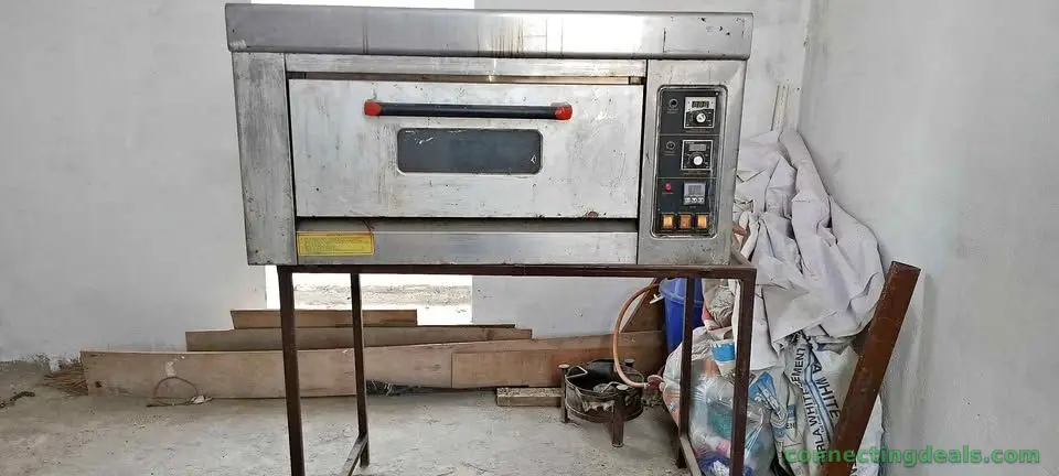 OVEN FOR SALE