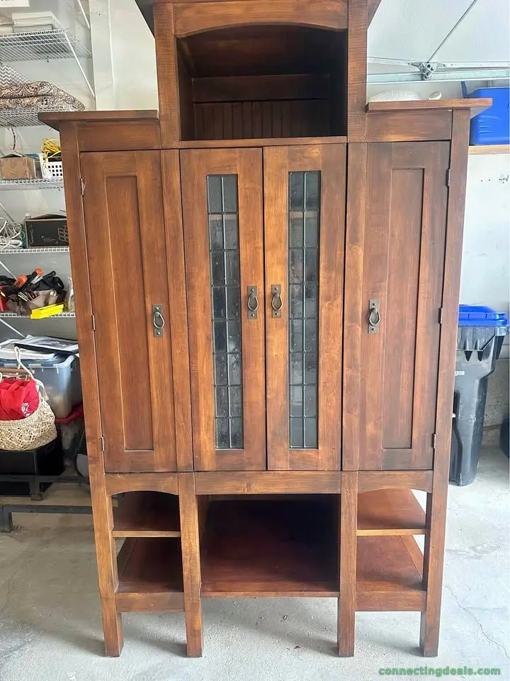 Armoire
