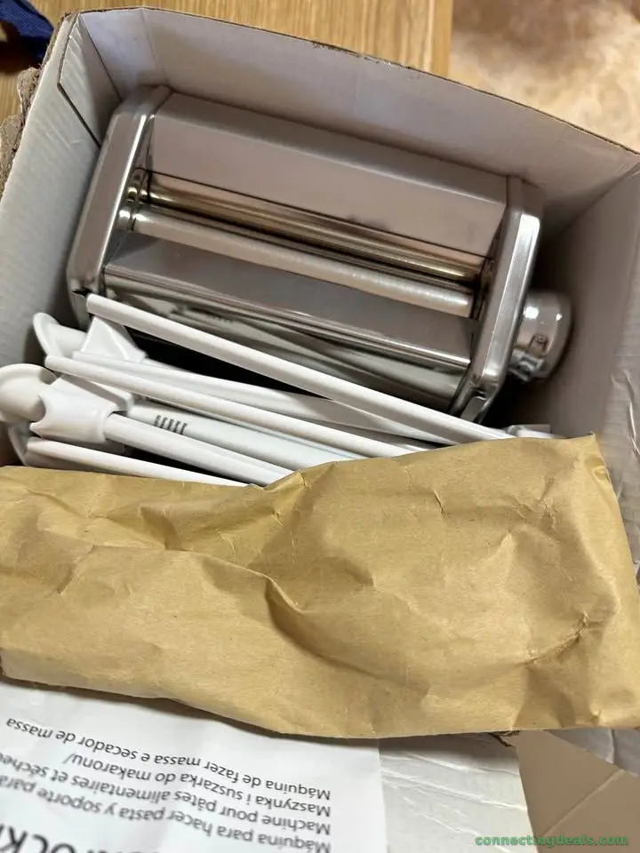 Pasta maker