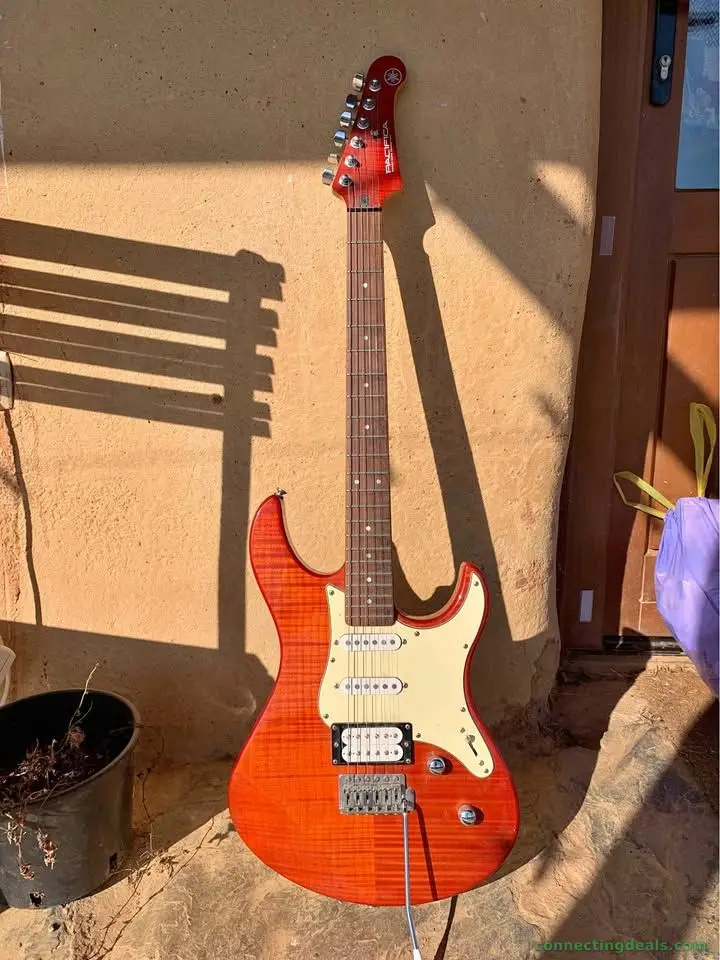 Yamaha Pacifica Electric Guitar