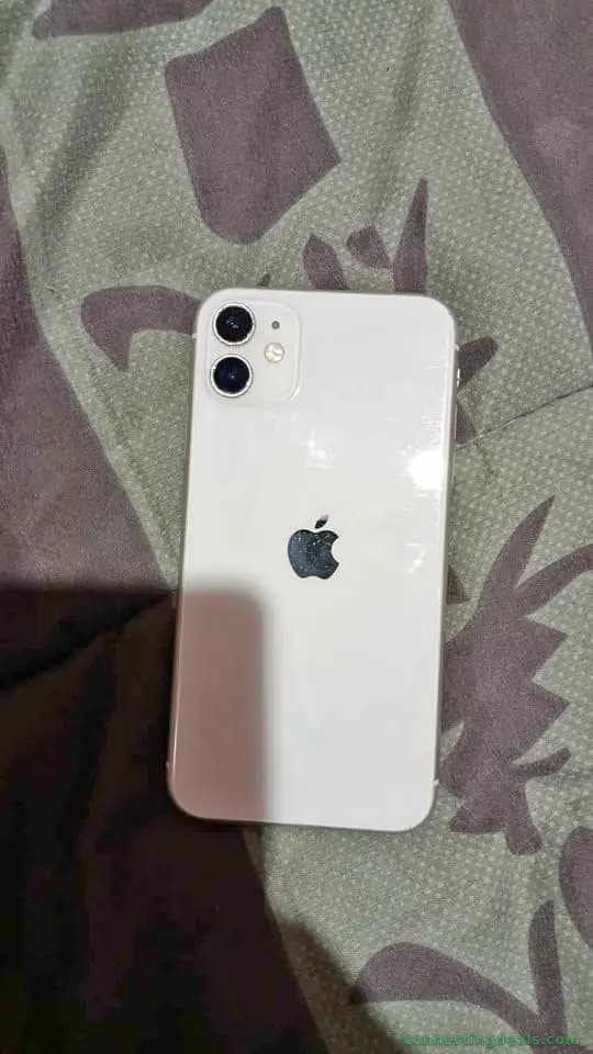 Cambio iPhone 11 bloqueado por celu android de mí