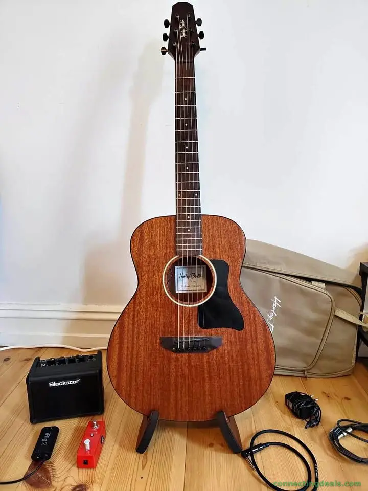 Travel Guitar - Harley Benton
