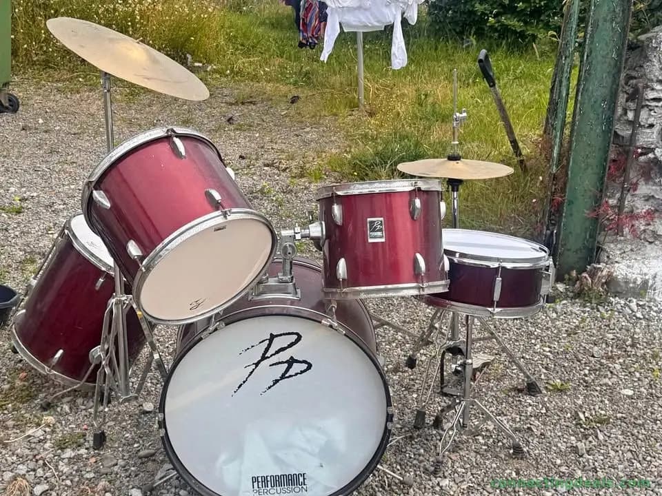 Drum kit